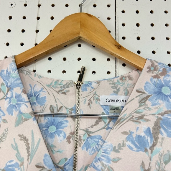 Calvin Klein In Light Pink Floral Dress - Picture 3 of 6